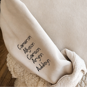Beige sweatshirt with 'mama' embroidered 